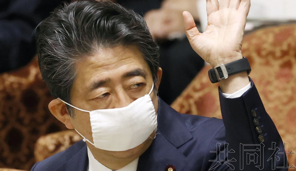 “后安倍”候选人应对疫情表现不同 拉开差距