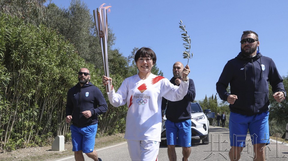 特朗普称东京奥运会“可能应该延期1年左右”