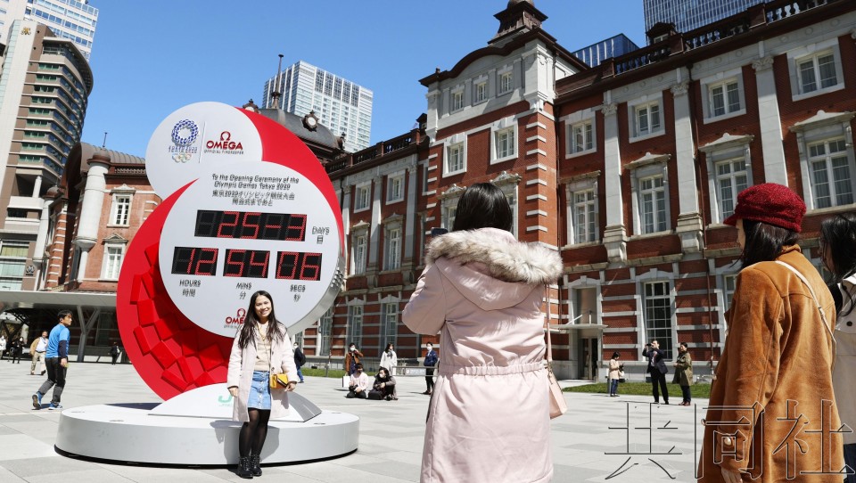 首次要求“自我约束 勿要外出”东京一片寂静