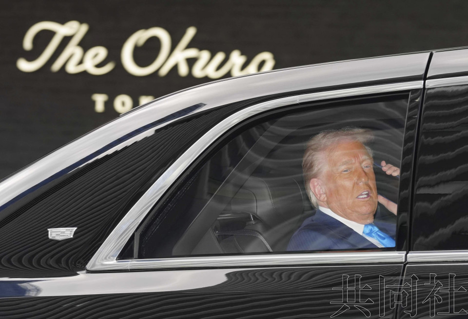 川普結束訪日行程，飛往南韓，將分別與中國和南韓領導人會面。