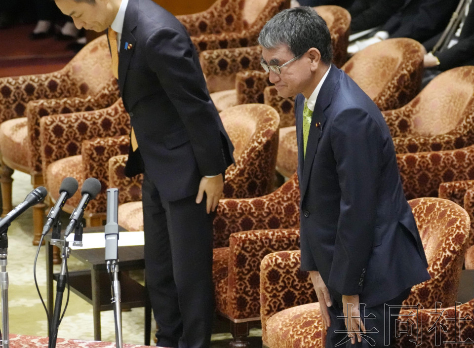 [黑特] 日本國會通過修法官員加薪