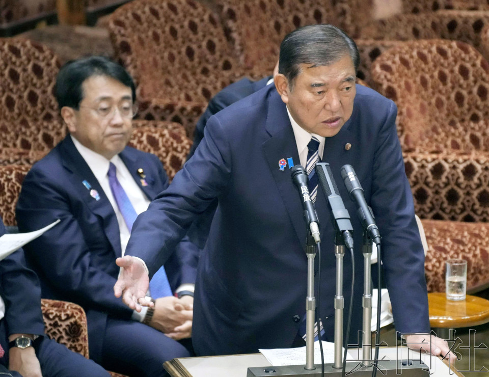 [黑特] 日本官員說謊15%不往上加被白宮打臉QQ