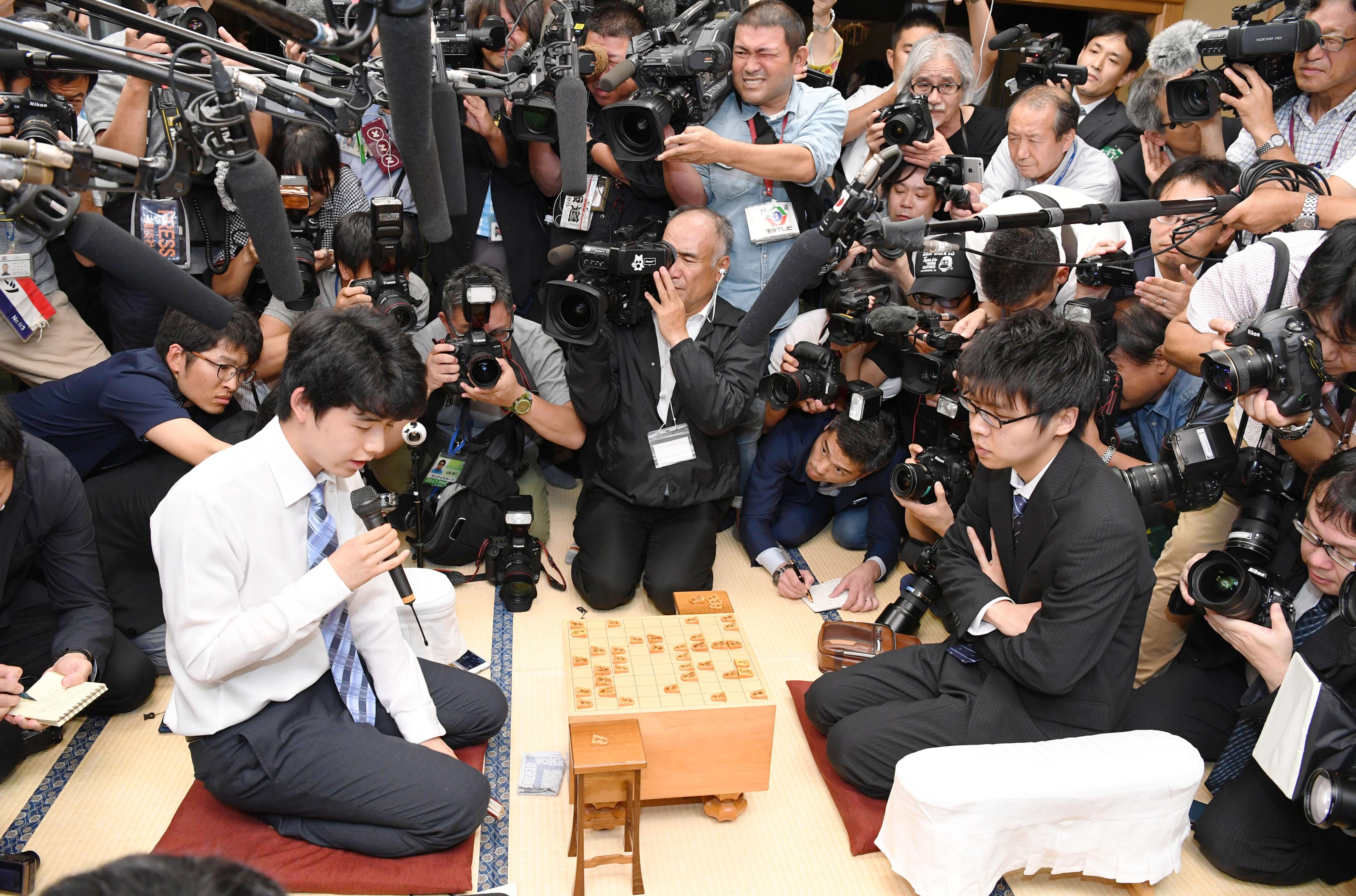 Japan's youngest shogi prodigy sets new record with 29th straight win