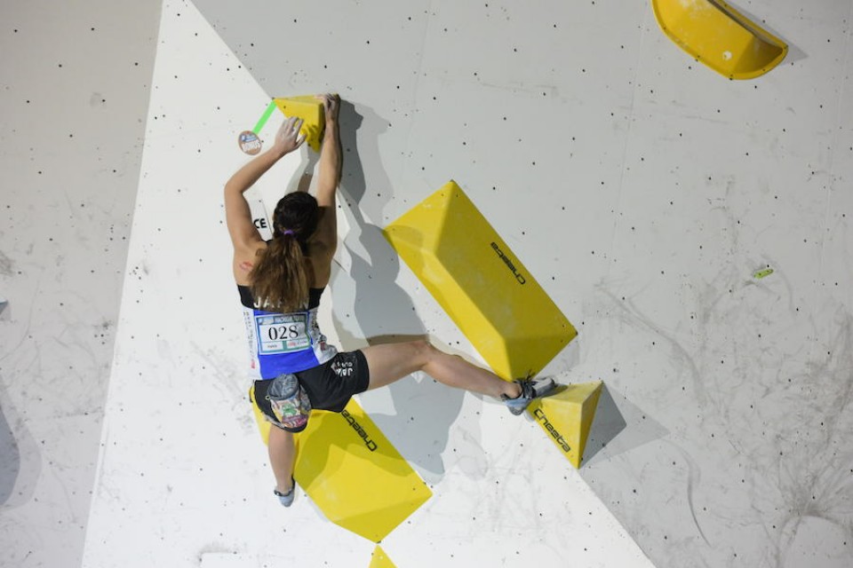 4 Japanese climbers make podium at Climbing World Cup, Hachioji