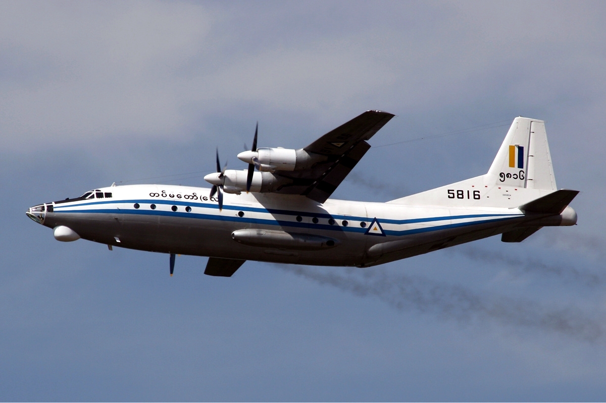 Myanmar Y-8 plane