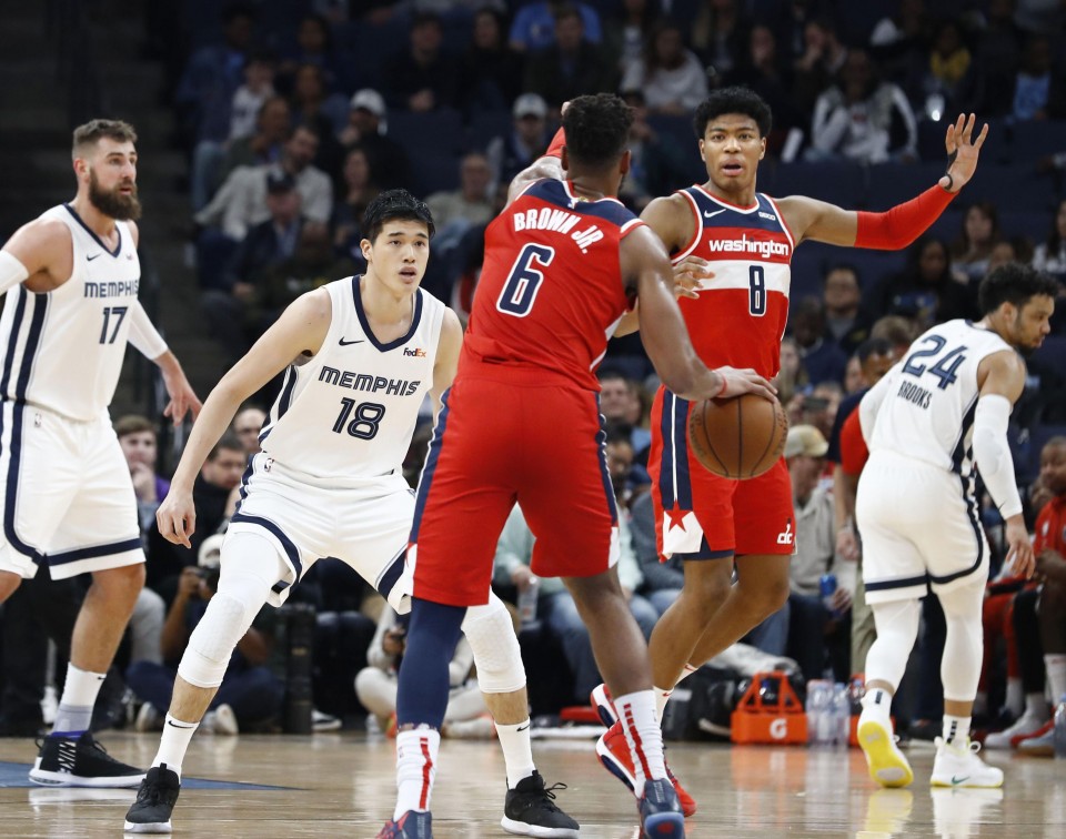 Basketball Hachimura Watanabe Meet On Nba Court In First For Japan