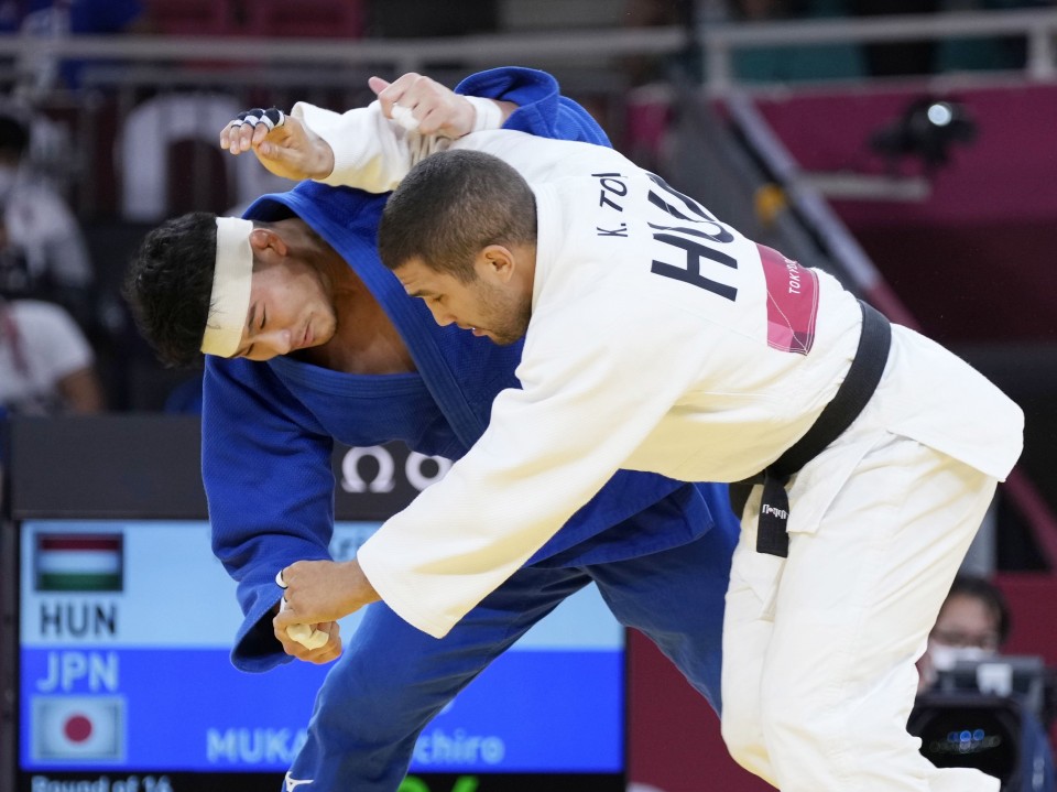 Japanese judoka Chizuru Arai won the women's gold under 70 ...