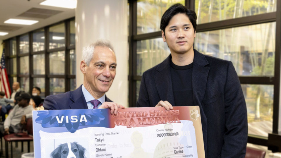 Baseball U.S. ambassador shares photos of meeting with Shohei Ohtani