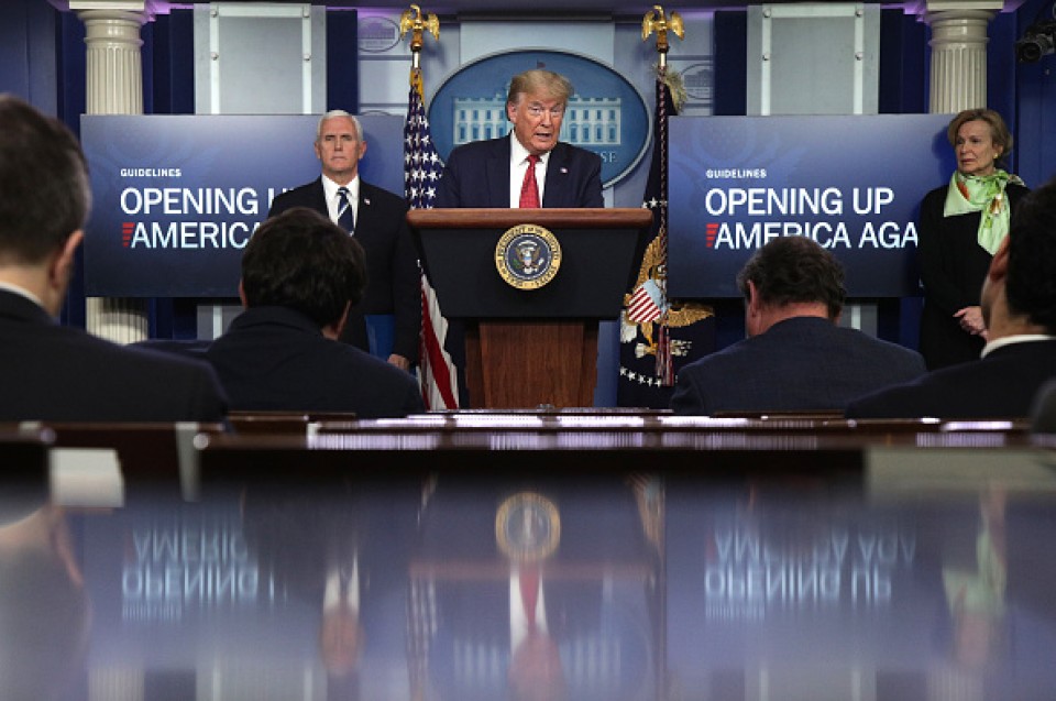 Global virus deaths pass 150,000 as Trump endorses lockdown protests