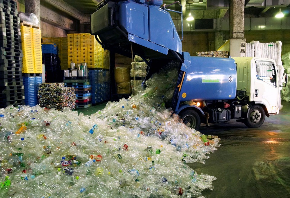 Plastic waste piling up in Japan after Chinese import ban