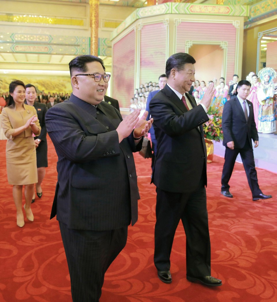 Kim Jong Un announces Kim Jong Un announces