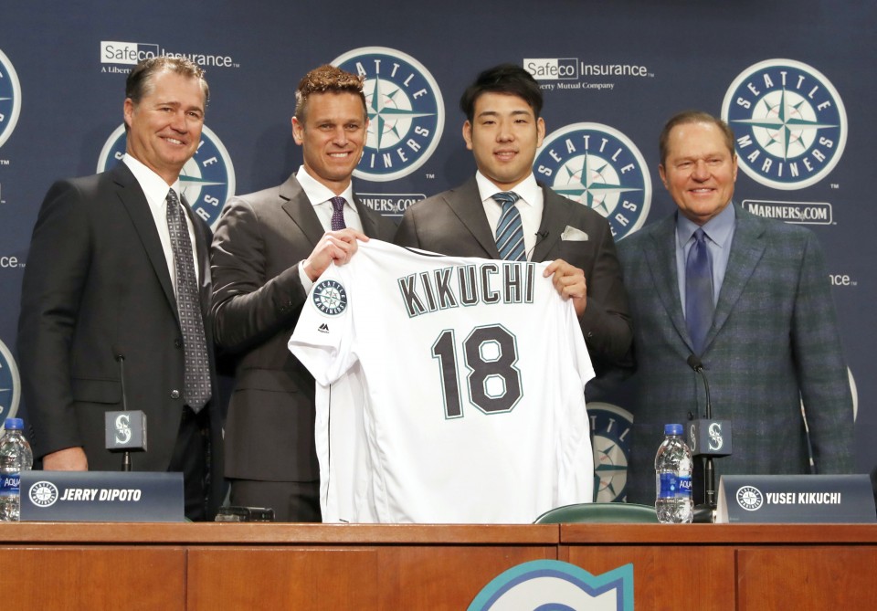 New Mariner Kikuchi says team 'needed me the most