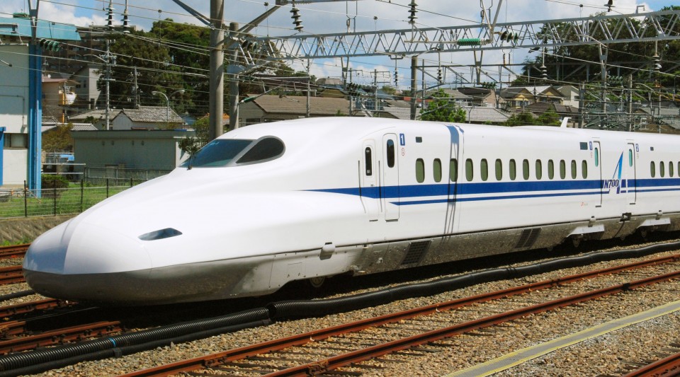 Knife rampage aboard Japanese bullet train kills 1, injures 2