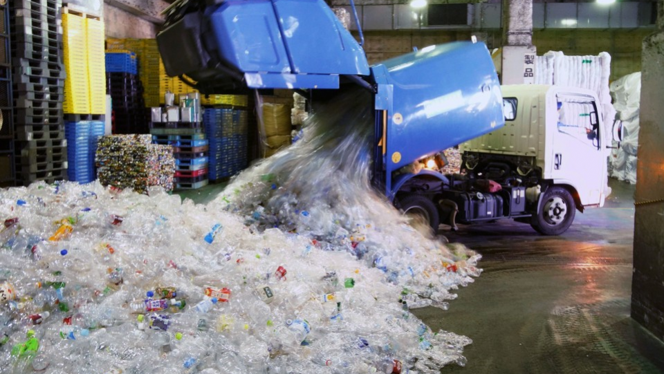 Countries agree on treaty to regulate trade in plastic waste