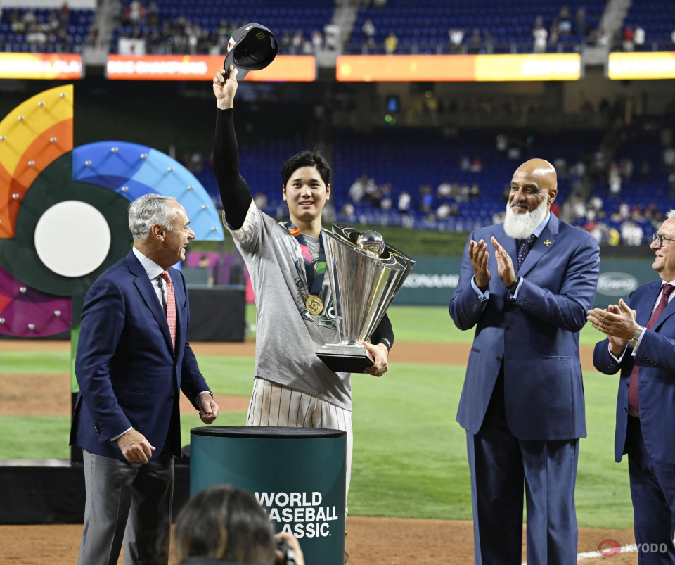 Trea Turner hits a grand slam in the eighth inning of the United States'  World Baseball Classic quarterfinal game against Venezuela at LoanDepot  Park in Miami, Florida, on March 18, 2023. (Kyodo)==Kyodo