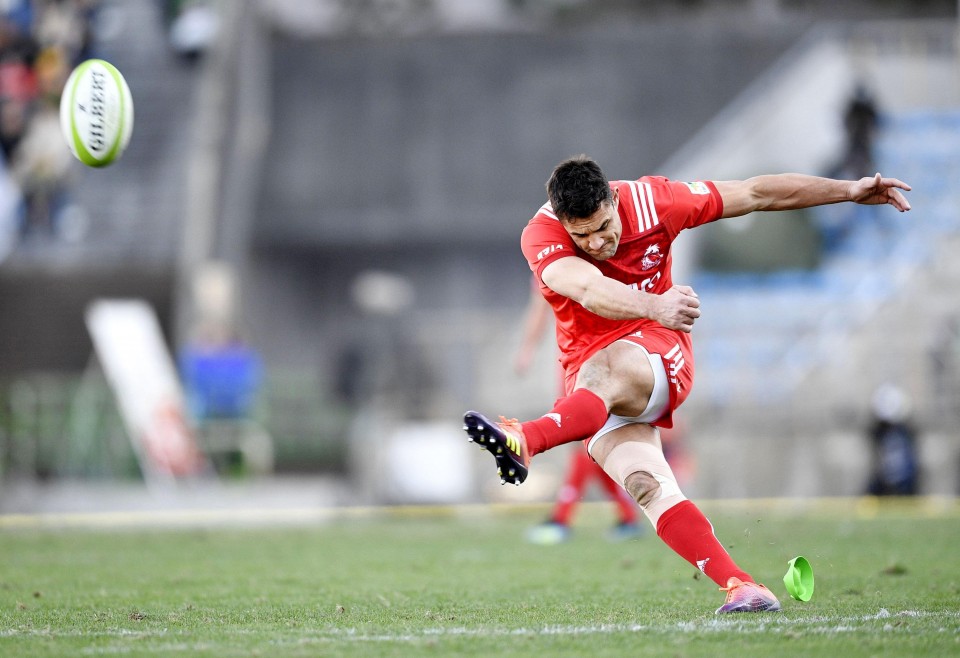 dan carter kicking