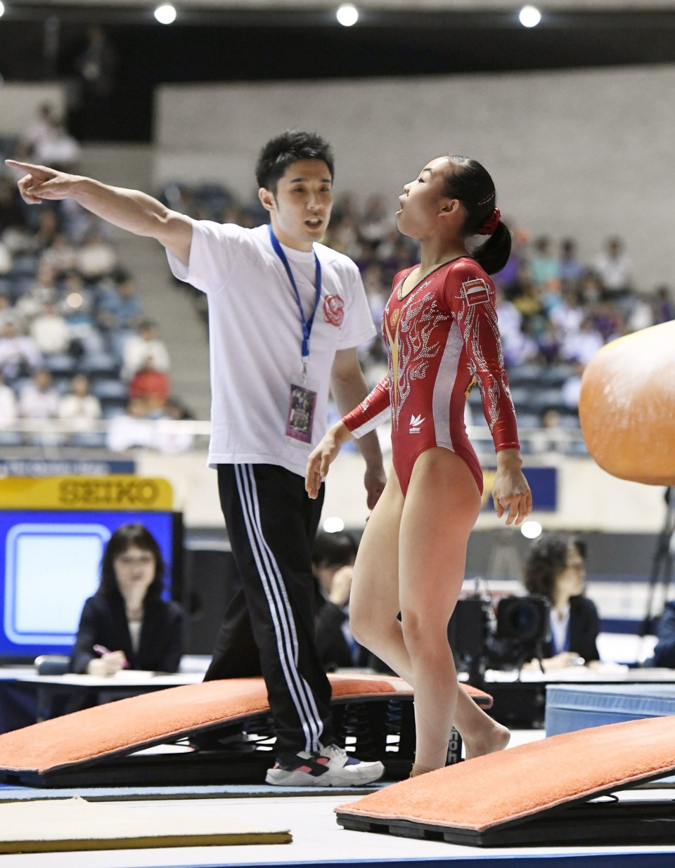 Japanese wrinkle gymnastics Japanese wrinkle gymnastics