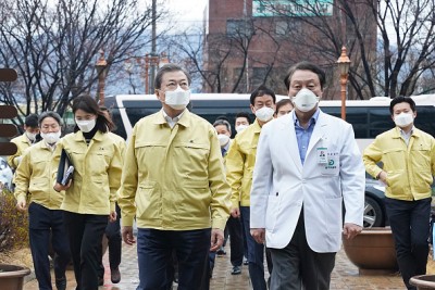 Japan to ban entry by foreigners who have visited Daegu, S. Korea
