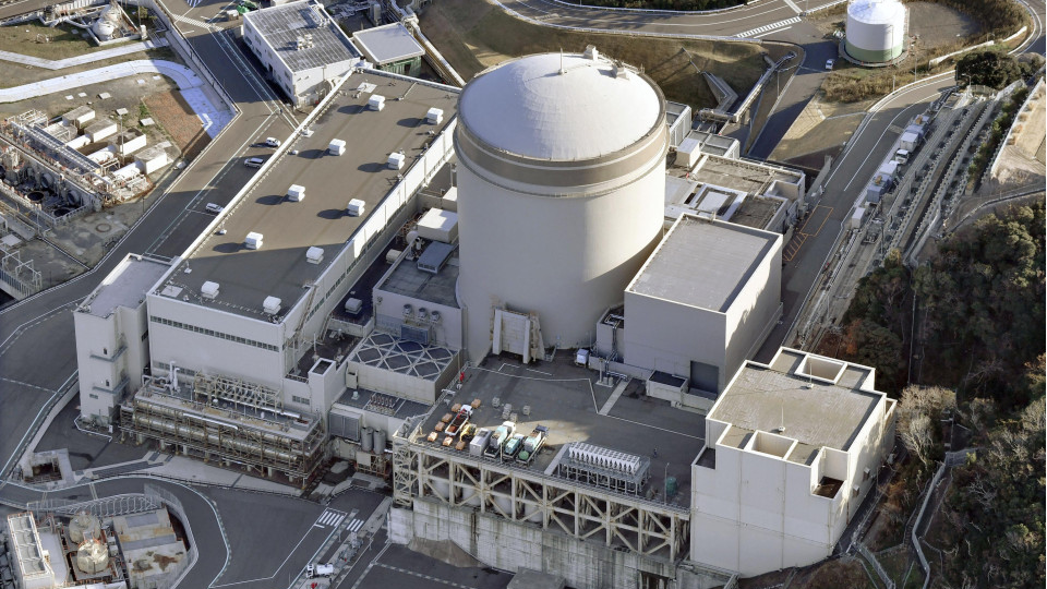 Japan formally adopts policy of using nuclear reactors beyond 60 yrs