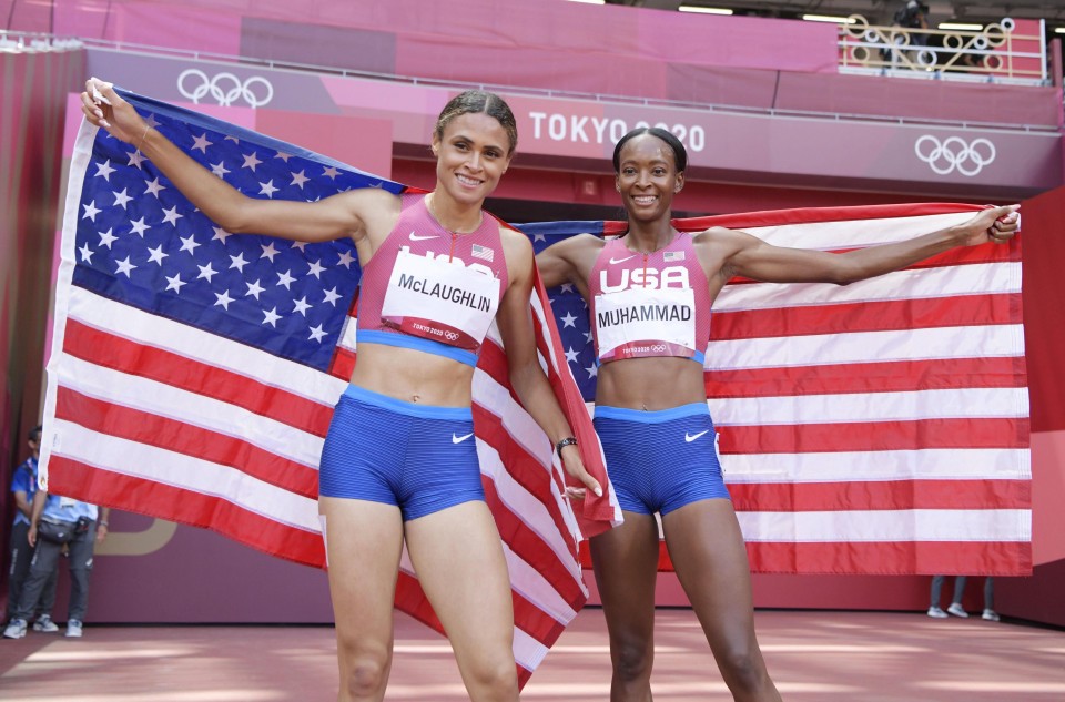 McLaughlin sets world record as U.S. women finish 1-2 in 400 hurdles