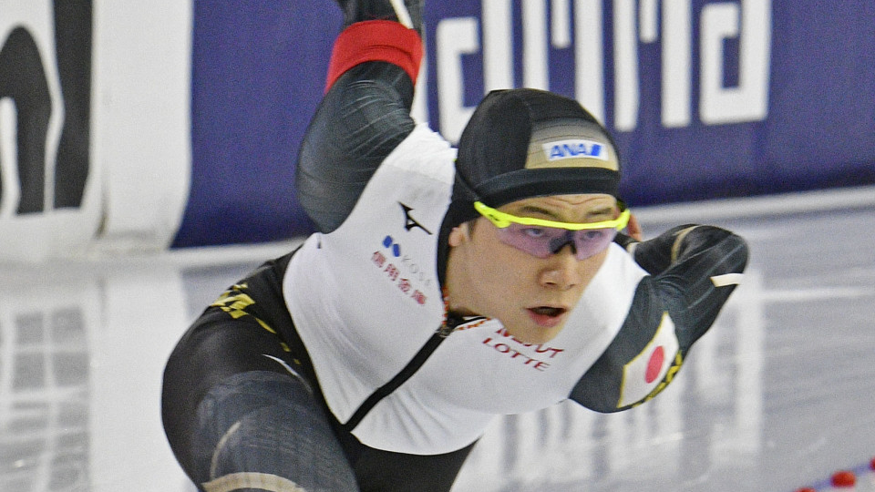 Speed skating: Morishige 3rd as Stolz becomes youngest world