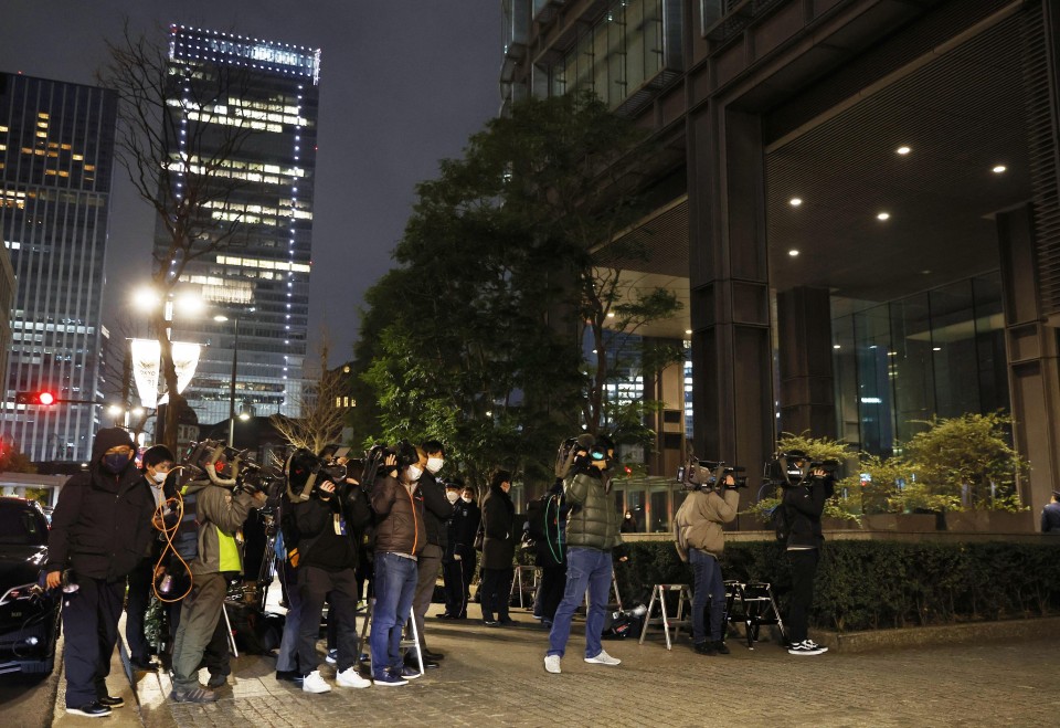 SMBC Nikko Securities workers nabbed for alleged stock manipulation