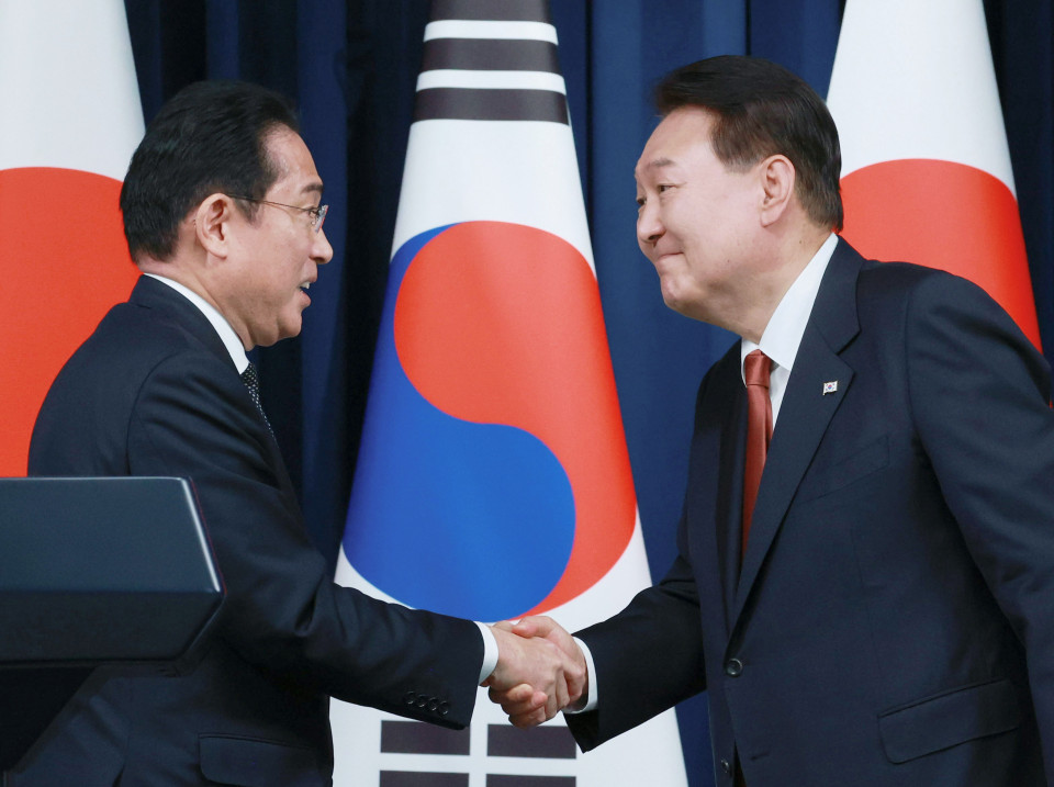 Japan South Korea Leaders To Cooperate On Security Amid North Korea Threat Ranimetitties 