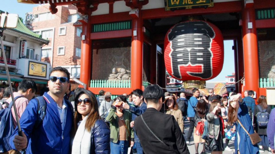 Number of foreign visitors to Japan in JanuaryApril tops 10 million