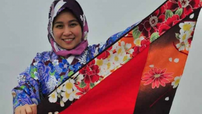 Kimono-inspired hijabs prove culture mashup hit with Muslim tourists