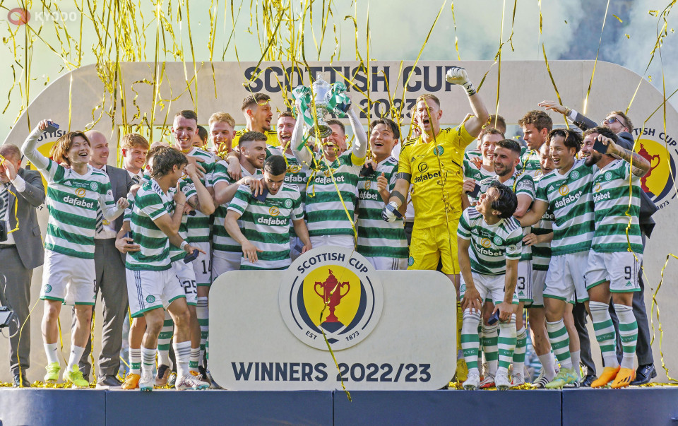 Celtic complete domestic treble by winning Scottish Cup