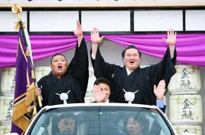 Sumo: Hakuho wins 39th career title at Nagoya tournament