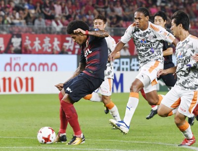Soccer: Kashima pad out J-League lead with win vs Shimizu