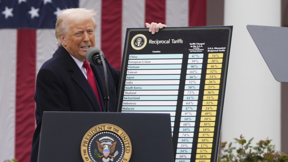 [黑特] 日本民調55.3%反對不排富普發現金