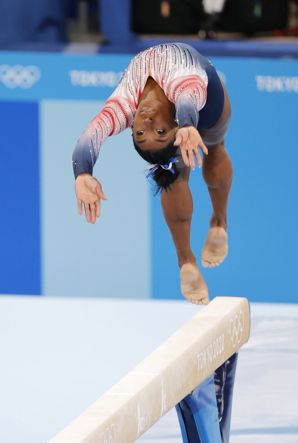 gymnastics beam poses olympics