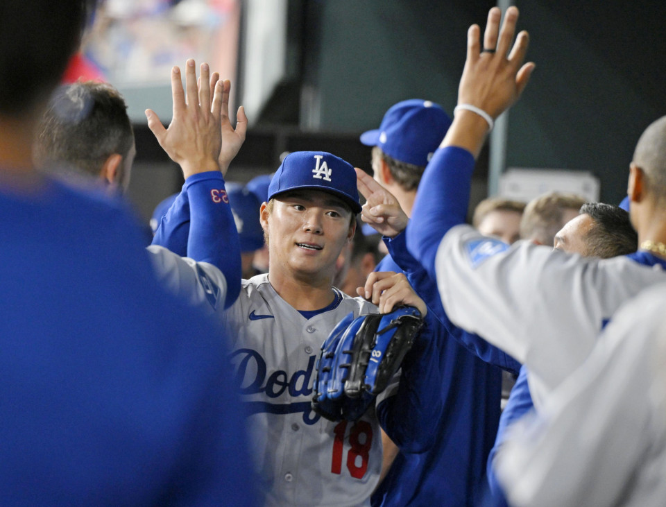 Baseball: Fans Yamamoto 10, Outduels Degrom sebagai Dodgers Blank Texas Baseball: Fans Yamamoto 10, Outduels Degrom sebagai Dodgers Blank Texas