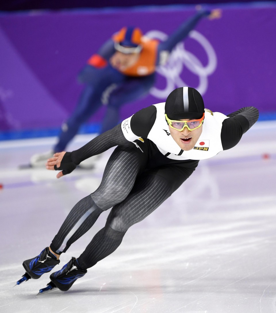 Havard Lorentzen Wins 500m Speedskating Gold; Latest Women Team Pursuit Results