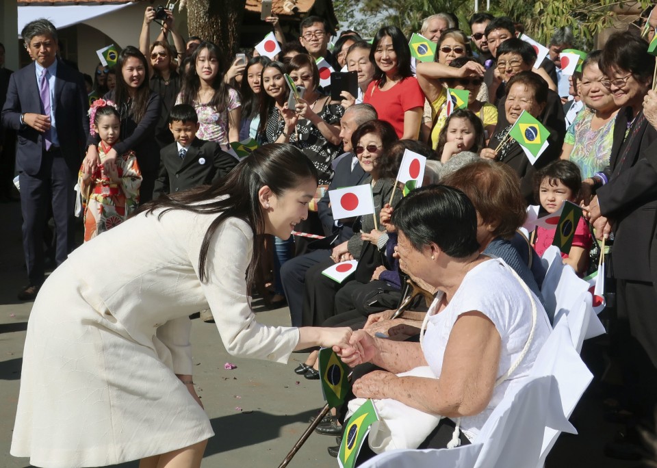 4thgen Japanese descendants seek to bring kin under new residency program