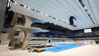 Olympic swimming venue unveiled, Japan star Ikee among 1st in pool