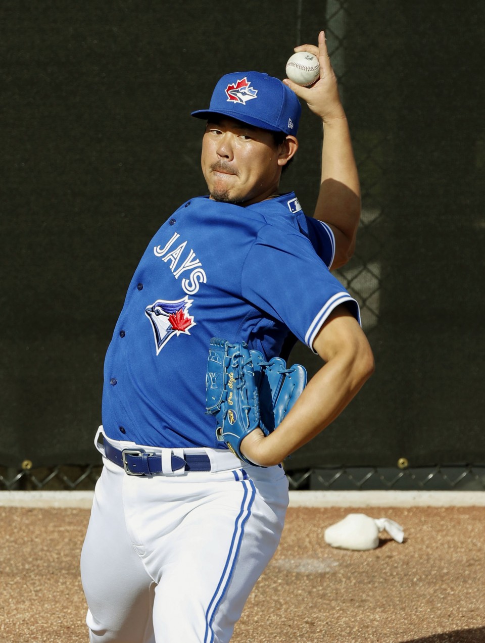 Trevor Bauer, shunned by MLB, makes Japanese baseball debut