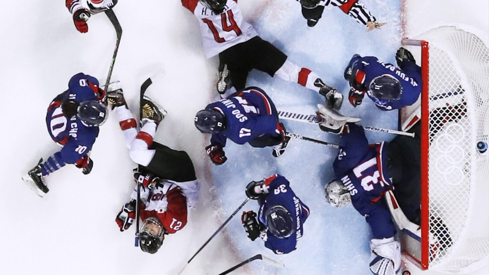 Olympics Japan women win 1st Olympic ice hockey game in historic matchup
