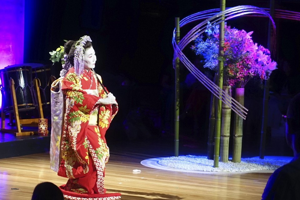 Japanese artists celebrate Reiwa Era at Sydney's Opera House