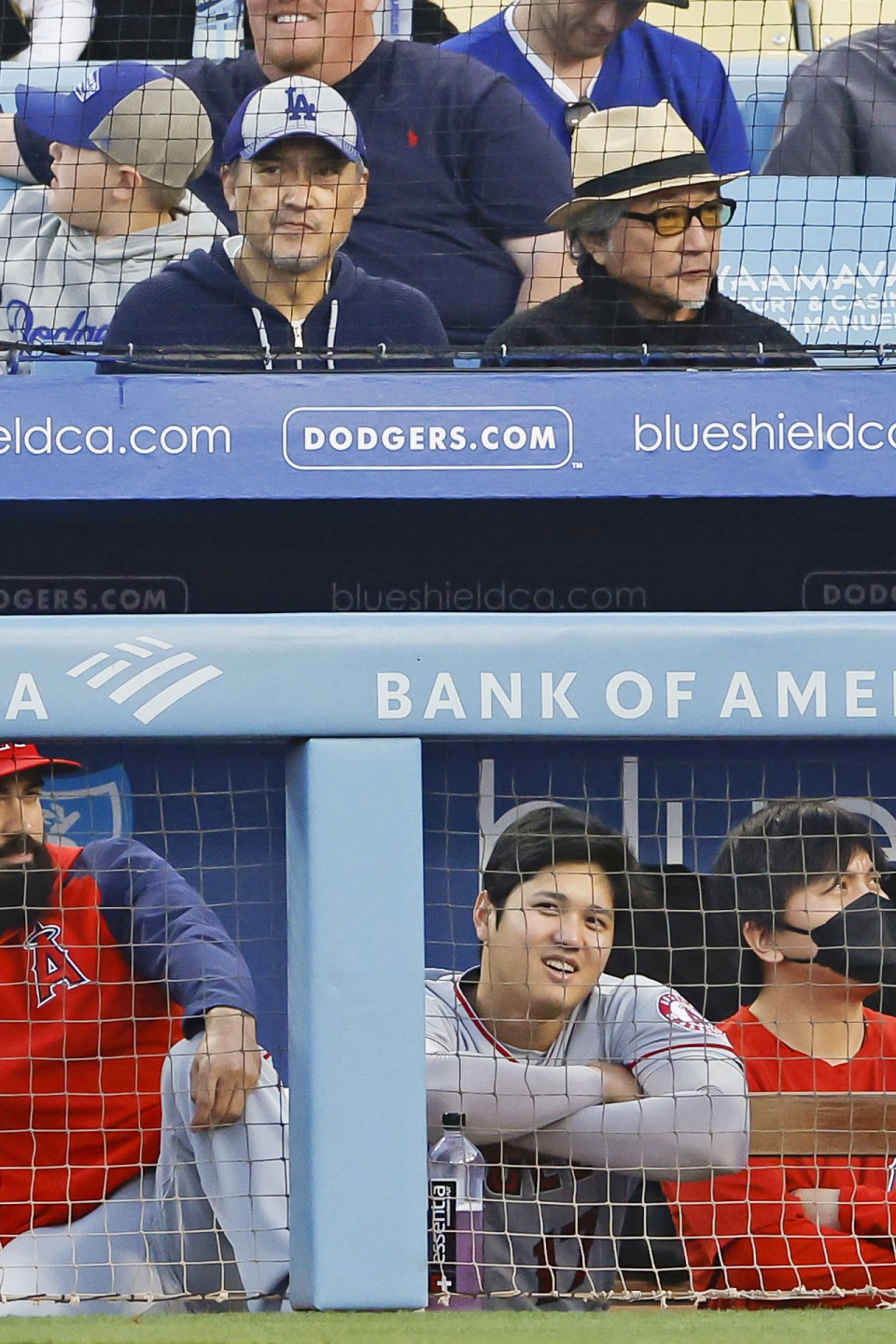 Ken Watanabe throws out first pitch and sends encouragement to