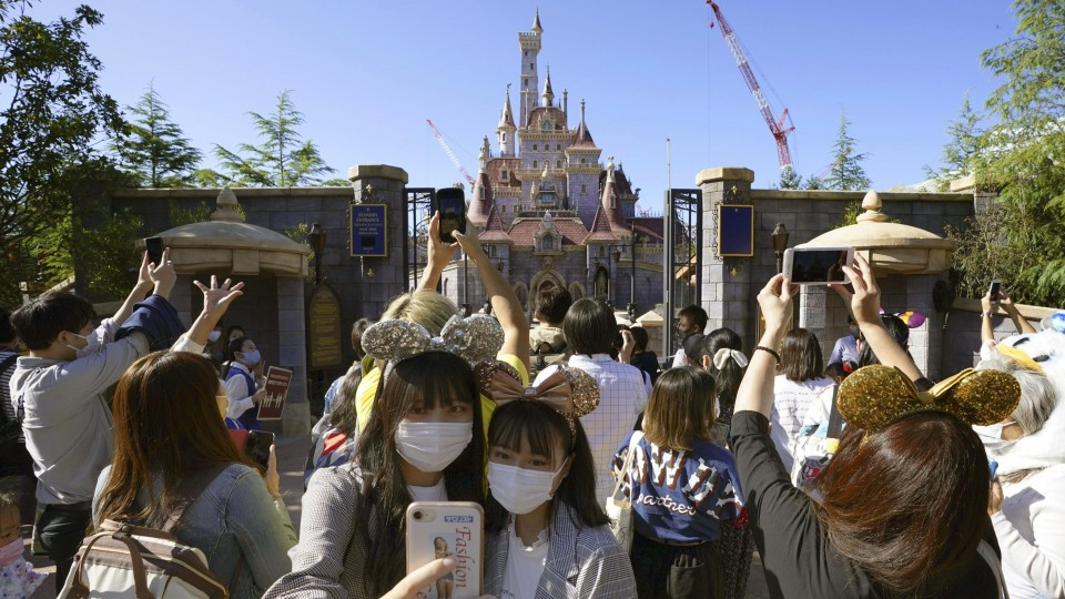 Tokyo Disneyland Operator Expects 51 Bil Yen Loss On Pandemic Tokyo Disneyland Operator Expects 51 Bil Yen Loss On Pandemic