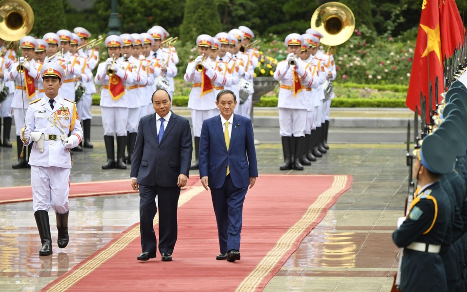 Japan, Vietnam leaders affirm defense, economic cooperation