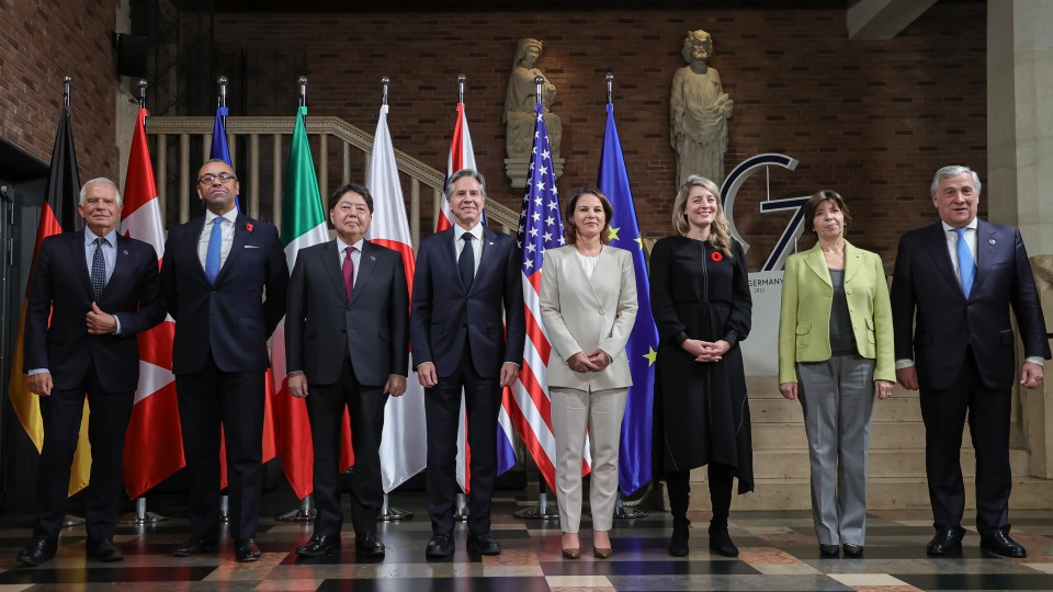 G-7 Foreign Ministers Vow To Keep Imposing "economic Costs" On Russia